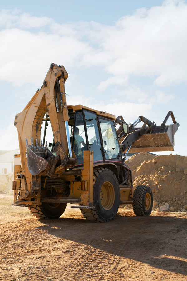 CONSTRUCTION & HEAVY PLANT